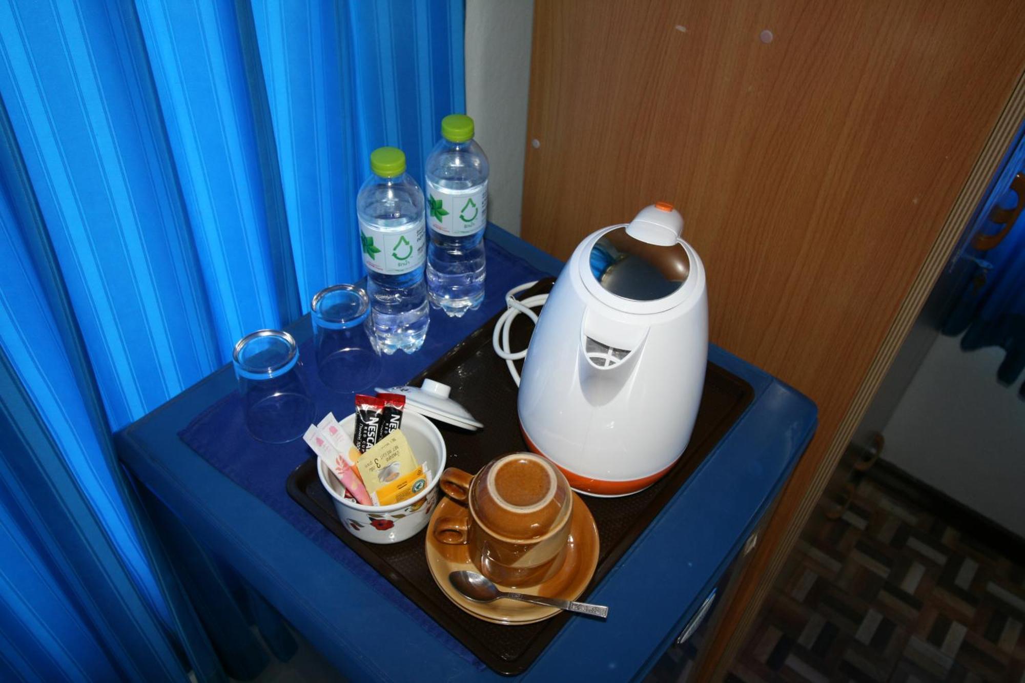 Beachfront Hotel Cha Am Cha-Am Δωμάτιο φωτογραφία