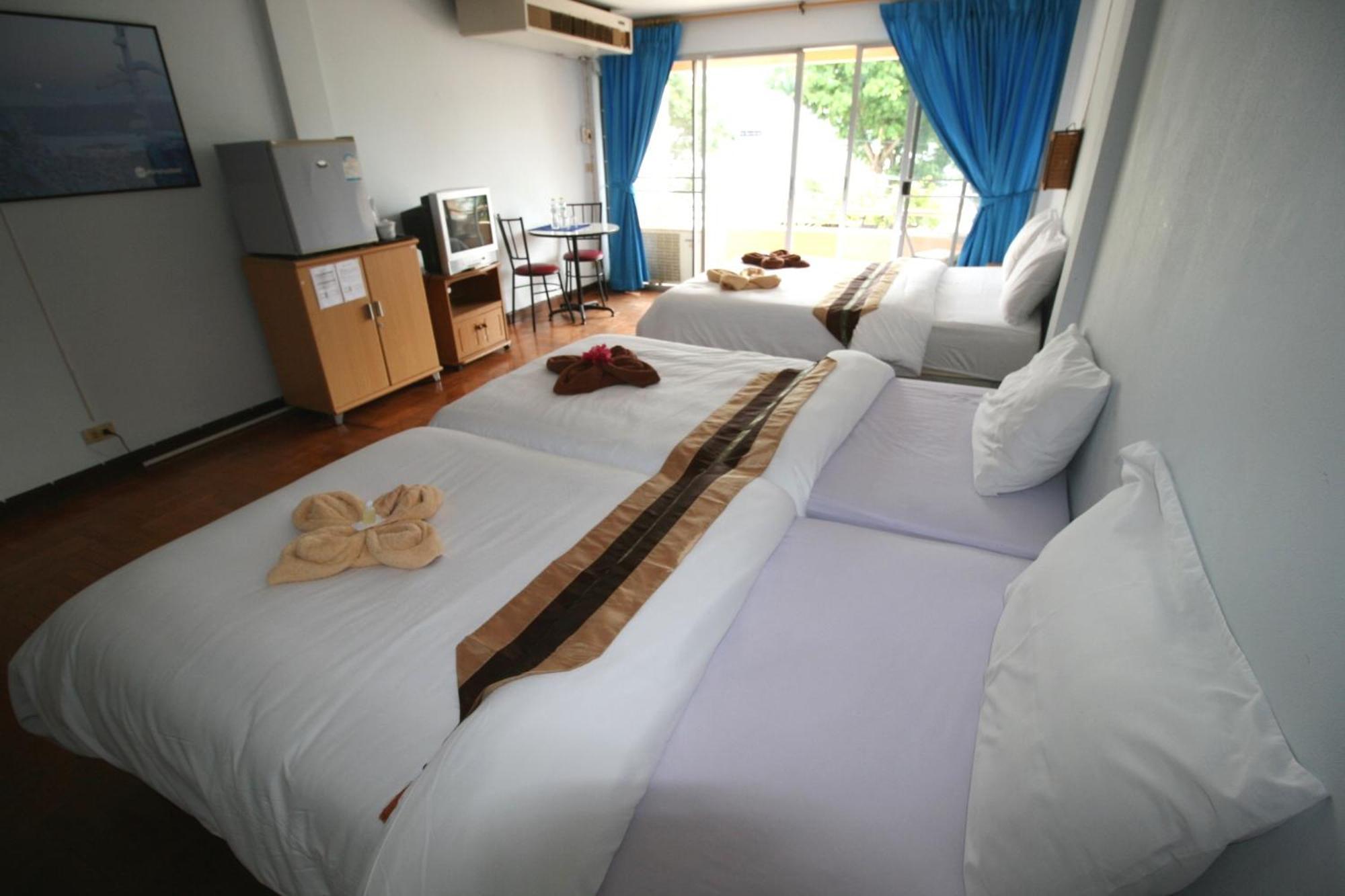 Beachfront Hotel Cha Am Cha-Am Δωμάτιο φωτογραφία