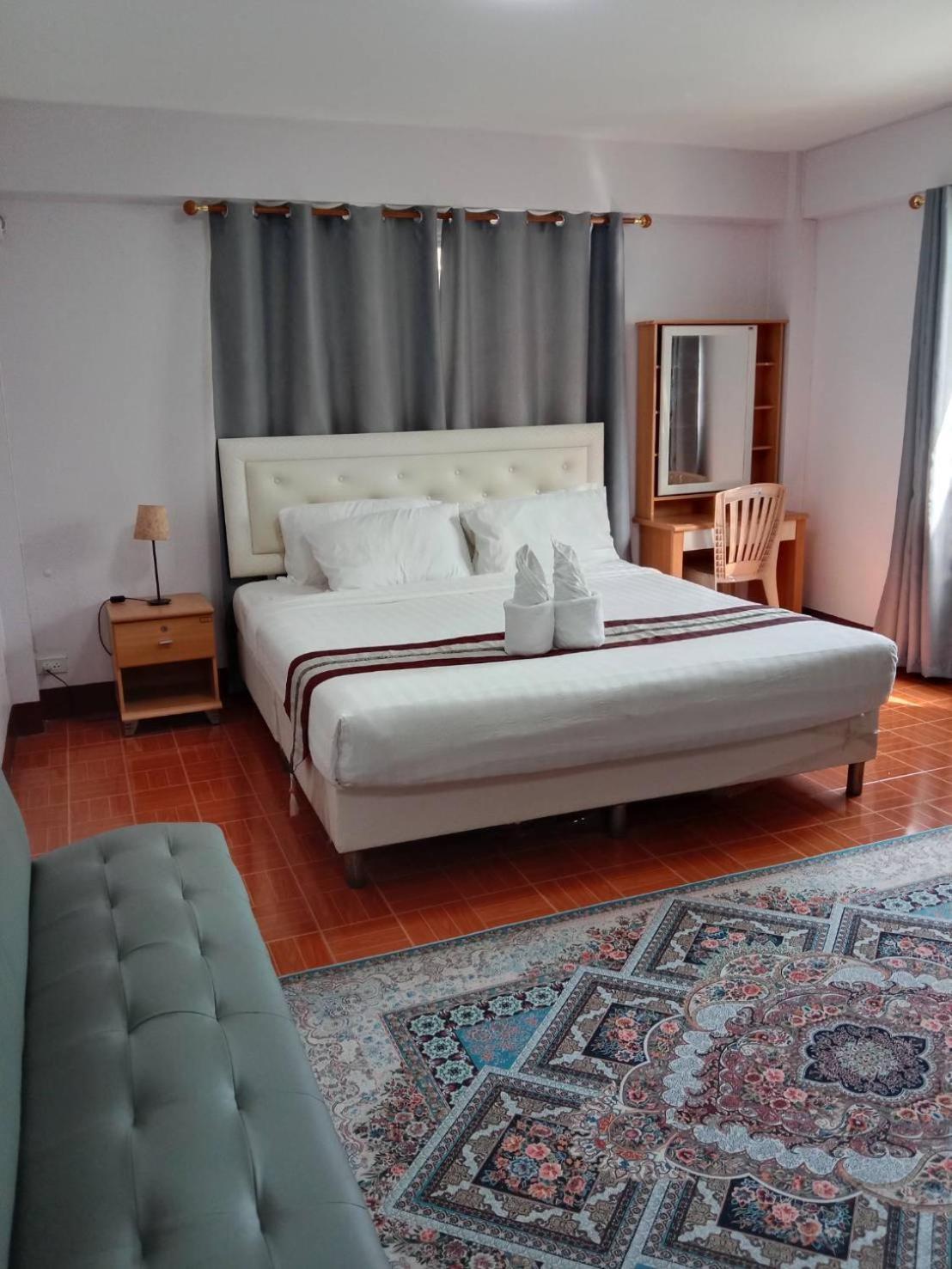 Beachfront Hotel Cha Am Cha-Am Εξωτερικό φωτογραφία