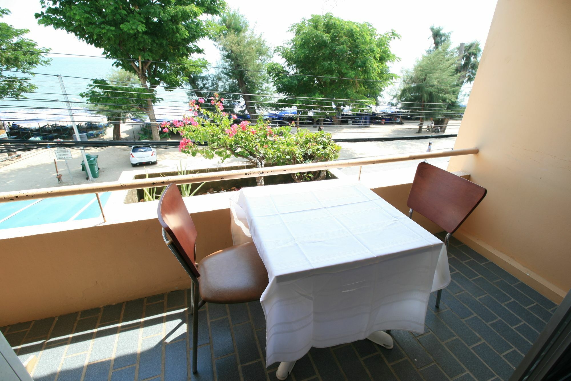 Beachfront Hotel Cha Am Cha-Am Εξωτερικό φωτογραφία